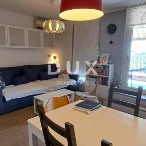 Rijeka, Škurinje, dvosoban stan, 57,17 m2, balkon, pogled na more