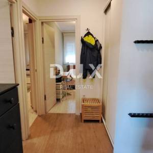 Rijeka, Škurinje, dvosoban stan, 57,17 m2, balkon, pogled na more