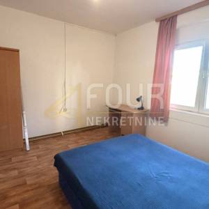 Rijeka, Zamet, 80m2, 3s+db, okućnica