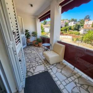 Rovinj — Obiteljska kuća s turističkim apartmanima u centru grada, blizu mora