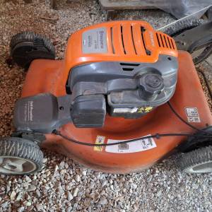 Samohodna kosilica Husqvarna lb155s