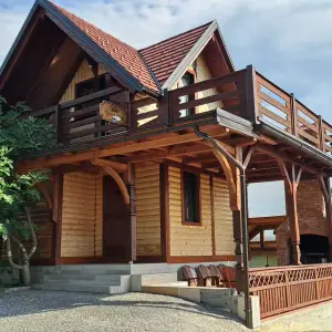 SAMOSTOJEĆA KUĆA ZA ODMOR