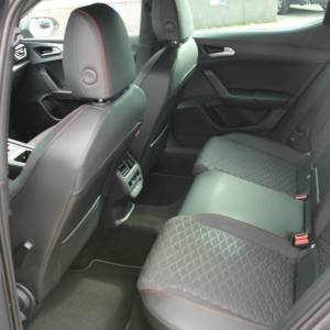 Seat Leon FR 2.0 TDi DSG *NAVIGACIJA, LED, KAMERA*
