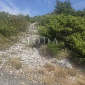SENJ, građevinsko zemljište sa prekrasnim pogledom na more