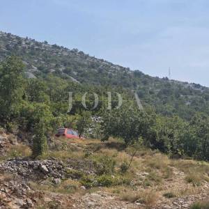 SENJ, građevinsko zemljište sa prekrasnim pogledom na more