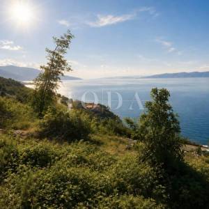SENJ, građevinsko zemljište sa prekrasnim pogledom na more