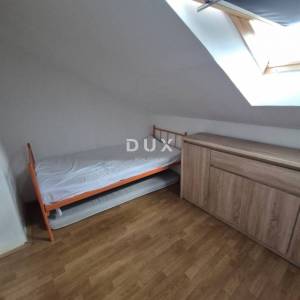 Senj, trosobni stan, 60 m2