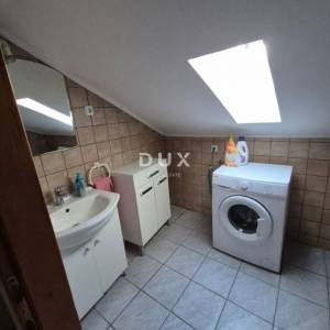 Senj, trosobni stan, 60 m2
