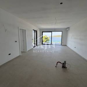 Sevid/Penthouse drugi red do mora