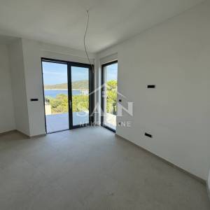 Sevid/Penthouse s krovnom terasom blizu mora Z2S5