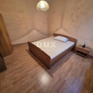 ŠIBENIK, VODICE - Centar, dvosobni stan, 79,76 m²
