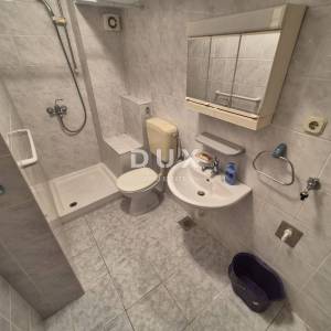 ŠIBENIK, VODICE - Centar, dvosobni stan, 79,76 m²
