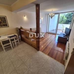 ŠIBENIK, VODICE - Centar, dvosobni stan, 79,76 m²