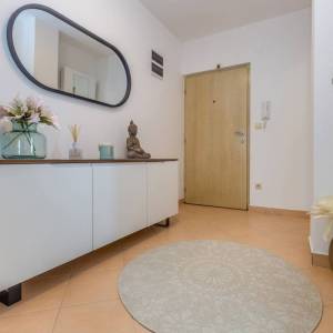 Šira okolica grada Krka - Namješten apartman s pogledom na more