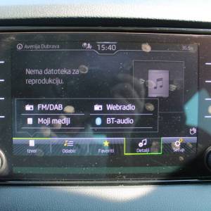 Škoda Karoq 2.0 TDi DSG *NAVIGACIJA, LED, KAMERA*