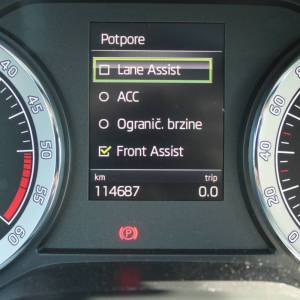 Škoda Karoq 2.0 TDi DSG *NAVIGACIJA, LED, KAMERA*