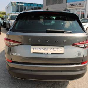 Škoda Kodiaq 1.5 TSi 7 sjedala *LED, NAVIGACIJA, KAMERA*