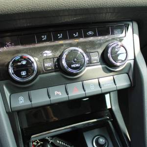 Škoda Kodiaq 1.5 TSi 7 sjedala *LED, NAVIGACIJA, KAMERA*