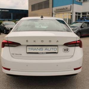 Škoda Octavia 2.0 TDi DSG Ambition - nije uvoz