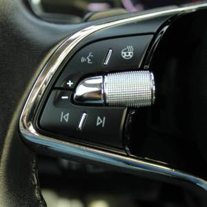 Škoda Octavia 2.0 TDi DSG Bussiness *LED, NAVIGACIJA, KAMERA*
