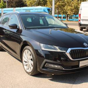 Škoda Octavia Combi 2.0 TDi 150ks DSG Style *LED, NAVIGACIJA, KAMERA*