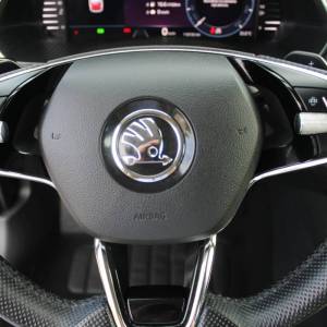 Škoda Octavia Combi 2.0 TDi DSG Style *KOŽA,NAVI,LED,KAMERA*