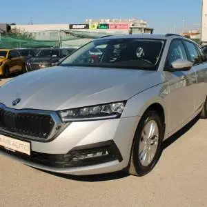 Škoda Octavia Combi 2.0 TDi DSG 4x4