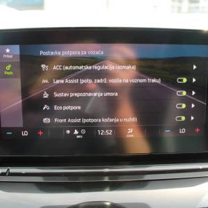 Škoda Octavia Combi 2.0 TDi *PANORAMA,LED,KAMERA*