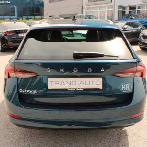 Škoda Octavia Combi 2.0 TDi *PANORAMA,LED,KAMERA*