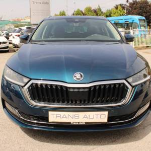 Škoda Octavia Combi 2.0 TDi *PANORAMA,LED,KAMERA*