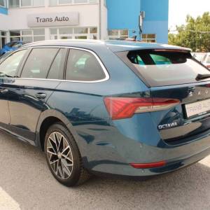 Škoda Octavia Combi 2.0 TDi *PANORAMA,LED,KAMERA*