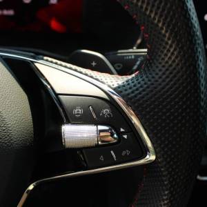 Škoda Octavia Combi VRS 2.0 TDi DSG *LED, NAVIGACIJA, KAMERA*