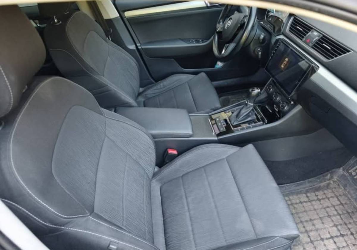 Škoda superb 2.0 tdi dsg