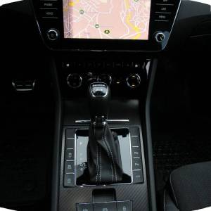 Škoda Superb Combi 2.0 TDI 4x4 Sportline 200 KS, MATRIX+ACC+4xGR SJED+KAM+PDC
