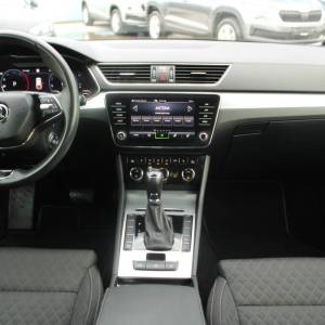 Škoda Superb Combi 2.0 TDi DSG Executive *NAVIGACIJA, LED*