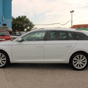 Škoda Superb Combi 2.0 TDi DSG Executive *NAVIGACIJA, LED*