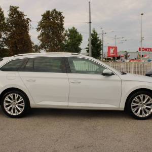 Škoda Superb Combi 2.0 TDi DSG Executive *NAVIGACIJA, LED*