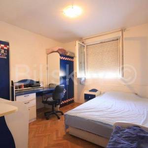 Split, Brodarica, prodaja 3sb. stan 93 m2 + 2 parking mjesta