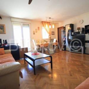 Split, Brodarica, prodaja 3sb. stan 93 m2 + 2 parking mjesta