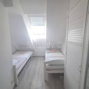 Split, Riva najam do sezone