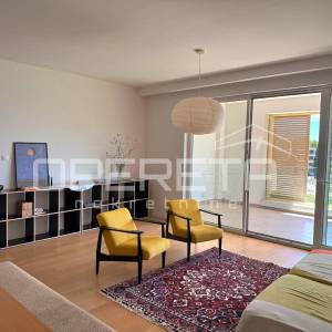 Split, Žnjan, morska vila, trosoban, 2 garažna mjesta,sprema