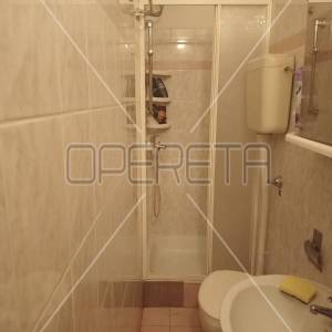 Stan 104m2 4soban, Pula Centar