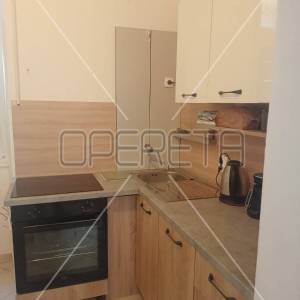 Stan 104m2 4soban, Pula Centar