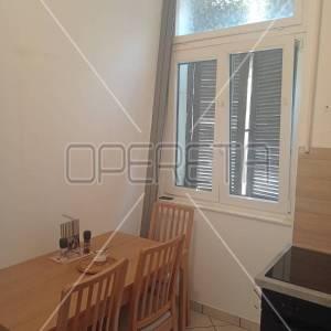 Stan 104m2 4soban, Pula Centar