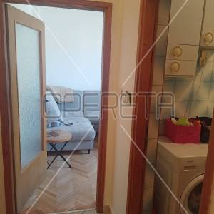 Stan 104m2 4soban, Pula Centar