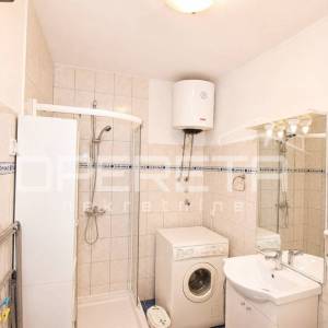 Stan 54 m² u Solinu, 1 soba, ograđena terasa – najam od 1.9.