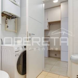 Stan, najam. Središće,50m2 s lođom