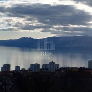 STAN S PANORAMSKIM POGLEDOM NA KVARNERSKI ZALJEV!