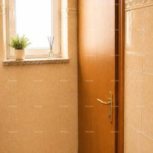 STAN U ROVINJU – 78 m², 2 GARAŽE