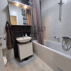 Stenjevec, Samoborska, 3-sobni stan, 52m2, II kat, lift